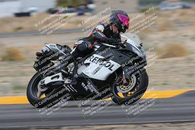 media/Jan-14-2023-SoCal Trackdays (Sat) [[497694156f]]/Turn 4 Set 2 (1030am)/